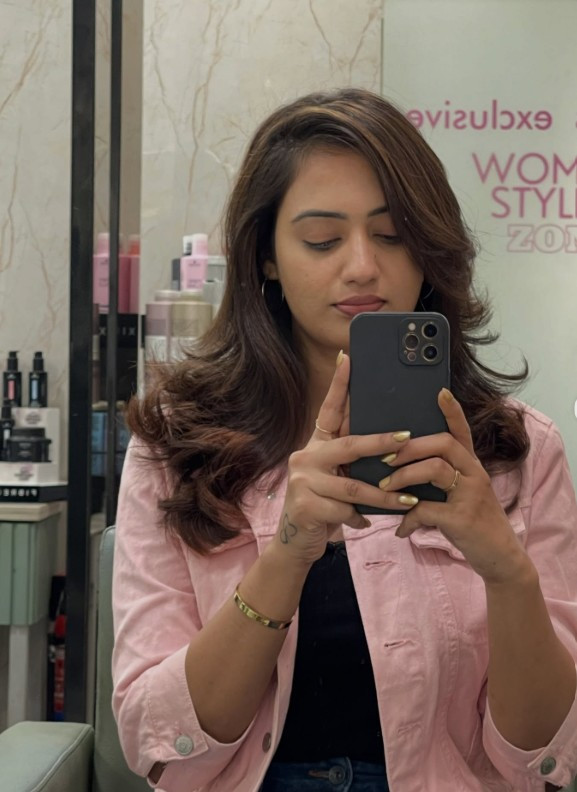 சிறகடிக்க ஆசை சீரியலில் ஸ்வேதாவாக நடிக்கும் யுஹானிஸ்ரீயின் போட்டோஸ்